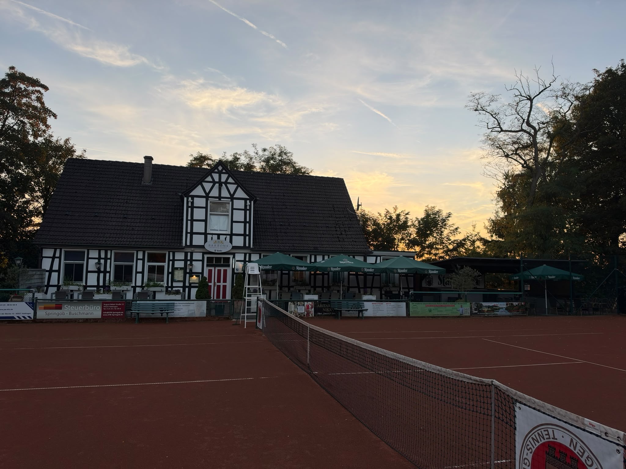 Clubhaus TG Rot-Weiß Hattingen